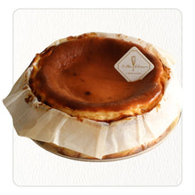 Load image into Gallery viewer, Basque Burnt Cheesecake
