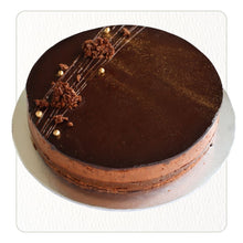 Load image into Gallery viewer, Chocolate Praline Cake