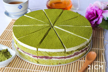 Load image into Gallery viewer, Matcha Red Bean Cake