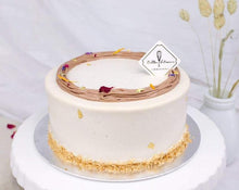 Load image into Gallery viewer, Oolong Tea Cake